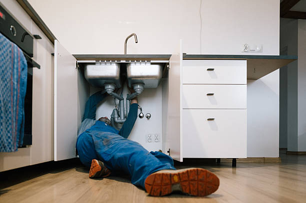 Professional Leak Detection technician working in Allison, PA